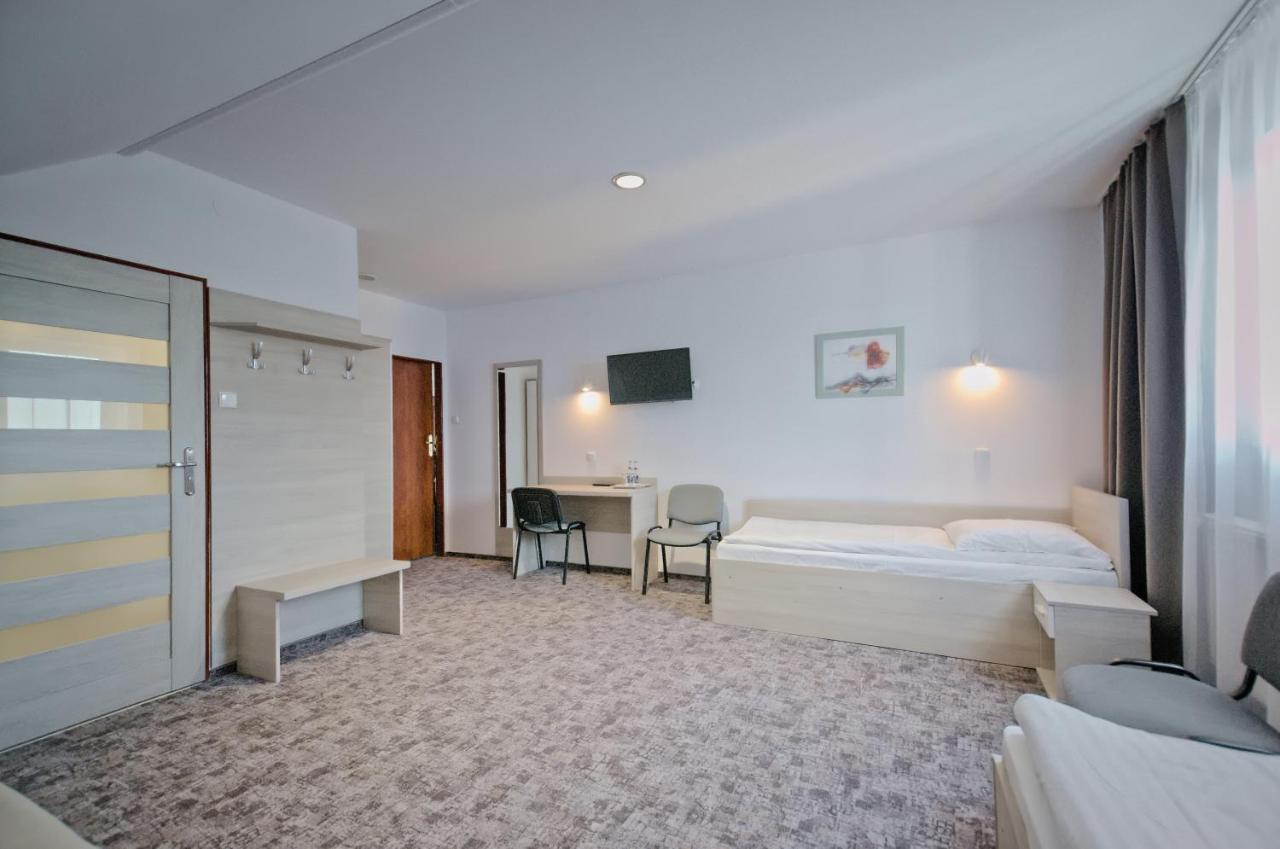 Hotel Sezam Kraczkowa Dış mekan fotoğraf