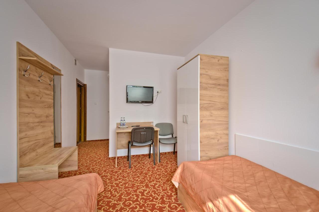 Hotel Sezam Kraczkowa Dış mekan fotoğraf