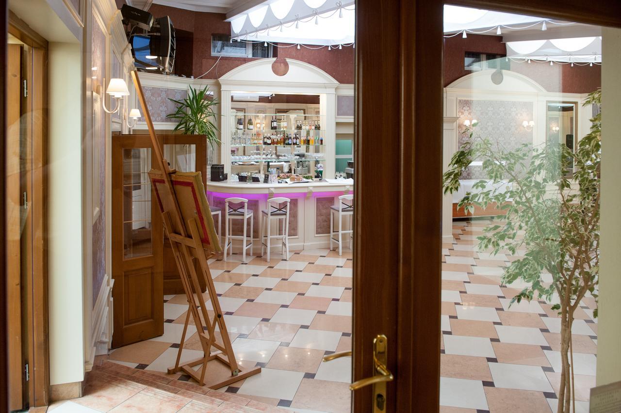 Hotel Sezam Kraczkowa Dış mekan fotoğraf