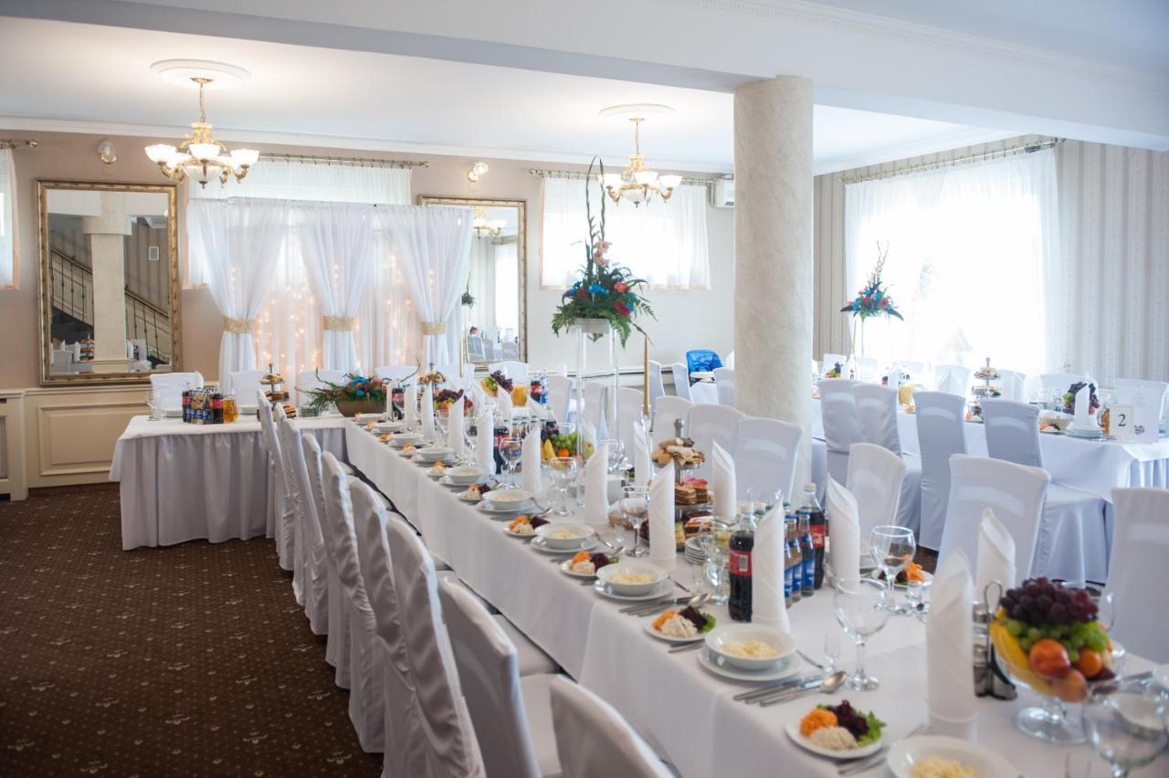 Hotel Sezam Kraczkowa Dış mekan fotoğraf